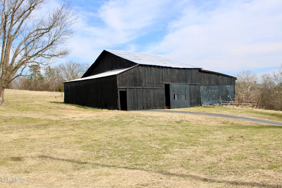 Photo #32: 5517 Poplar Springs Road