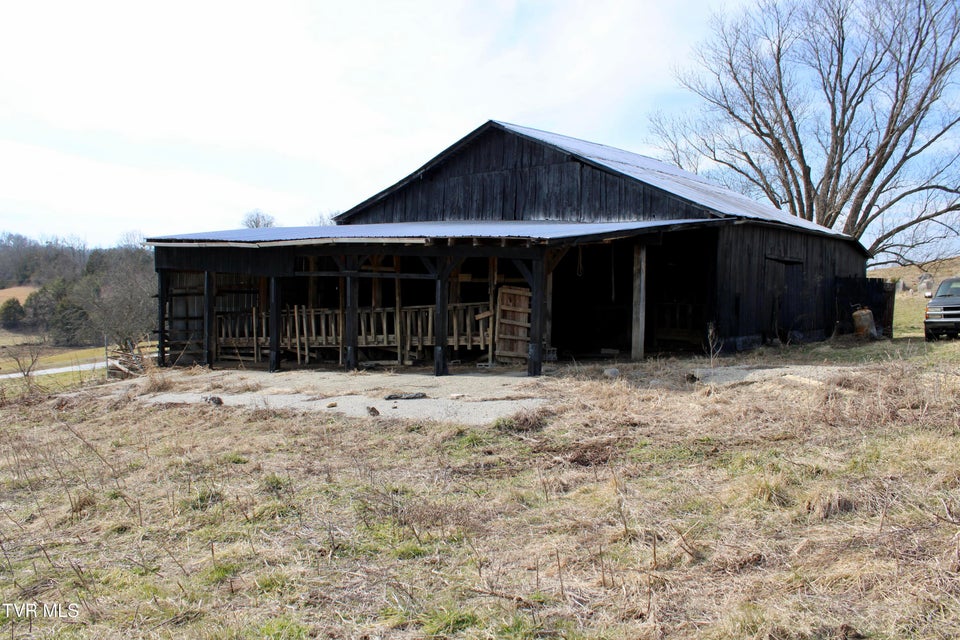 Photo #36: 5517 Poplar Springs Road