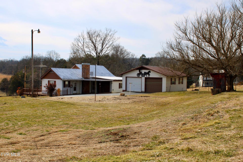 Photo #3: 5517 Poplar Springs Road