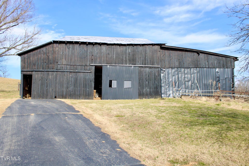 Photo #9: 5517 Poplar Springs Road