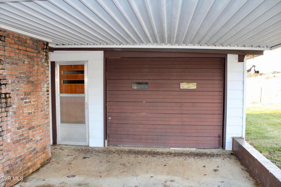 Photo #5: 5517 Poplar Springs Road