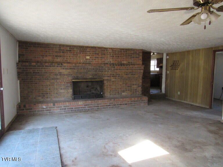 Photo #10: 301 Rose Hill Drive