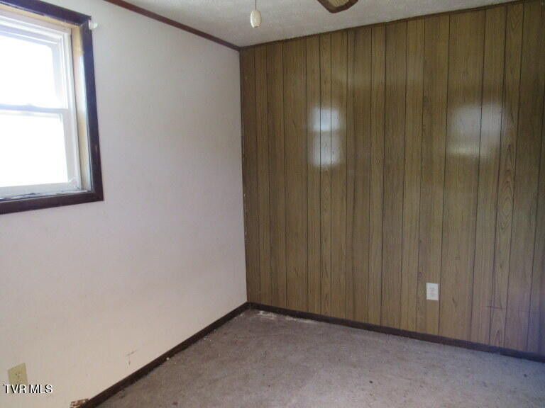 Photo #15: 301 Rose Hill Drive