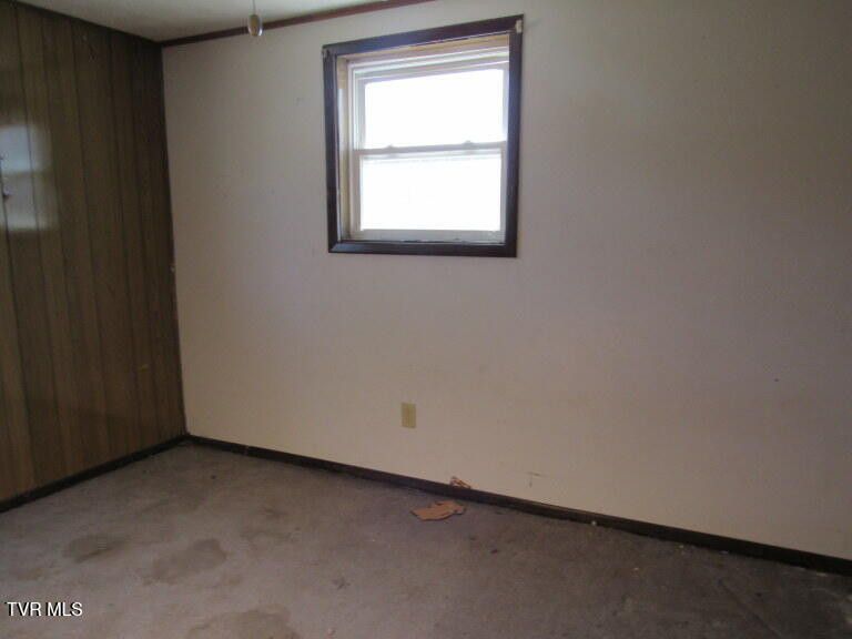 Photo #17: 301 Rose Hill Drive