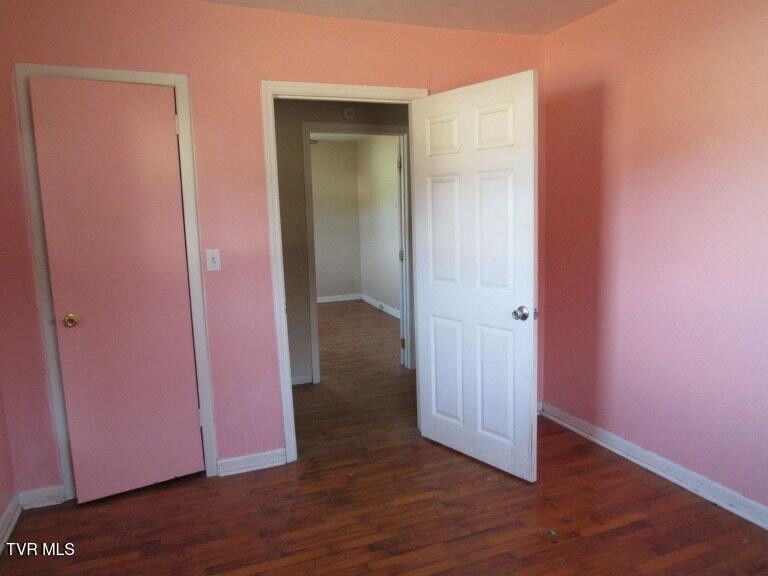 Photo #33: 301 Rose Hill Drive