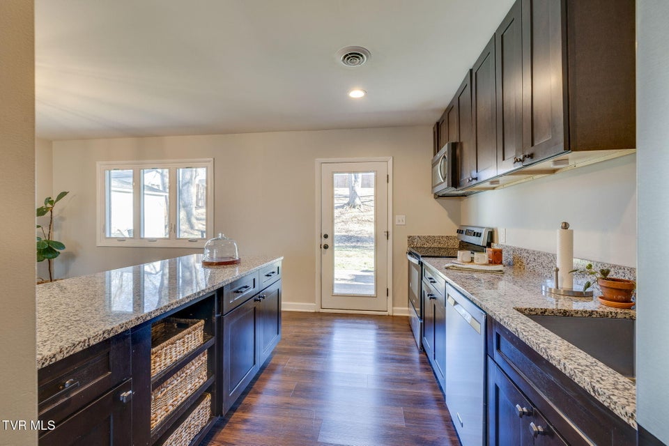 Photo #13: 707 Woodhaven Drive