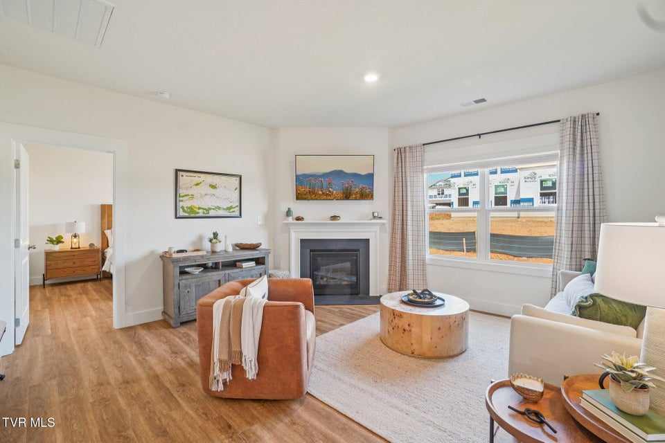 Photo #8: 257 Chimney View Loop 