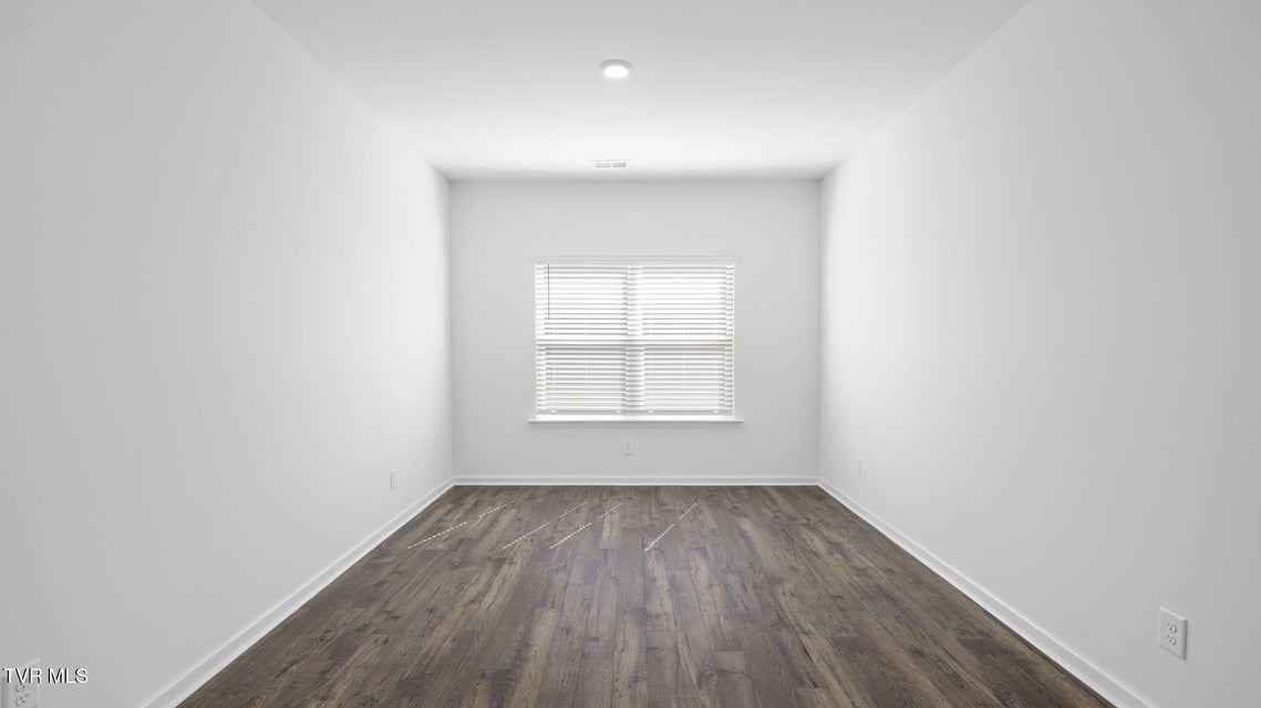 Photo #14: 543 Fieldcrest Road 