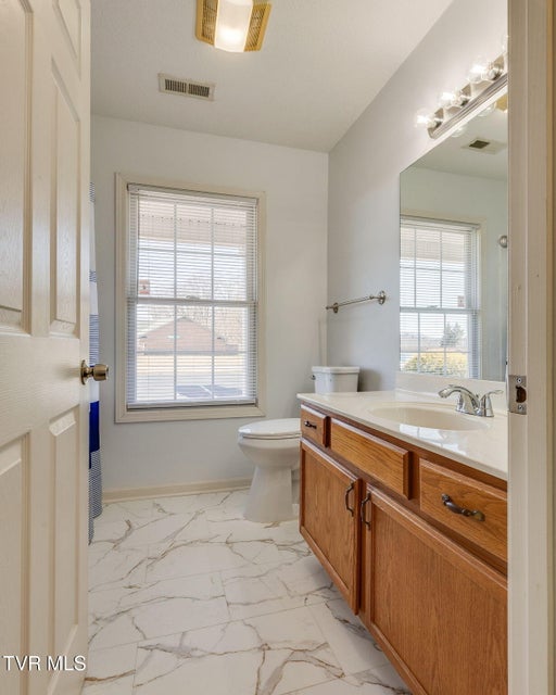 Photo #16: 1529 Pine Cone Cir Circle