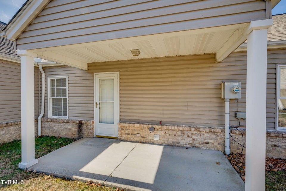 Photo #25: 1529 Pine Cone Cir Circle