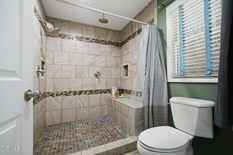 Photo #23: 1617 Valley View Drive