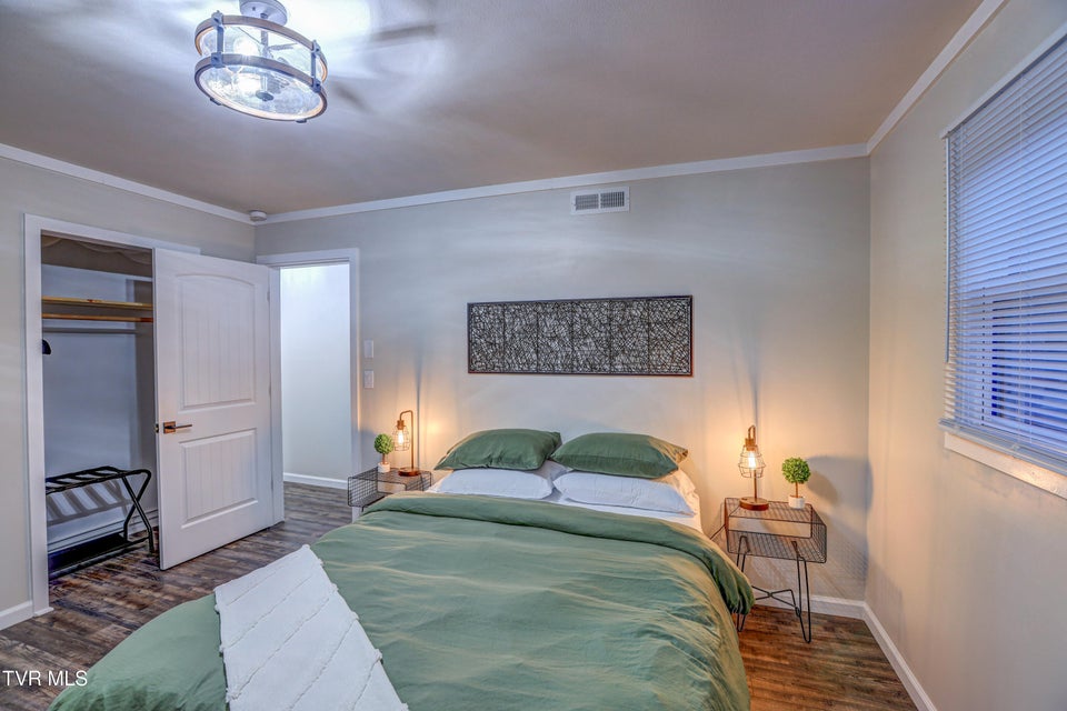 Photo #19: 2133 Veda Drive