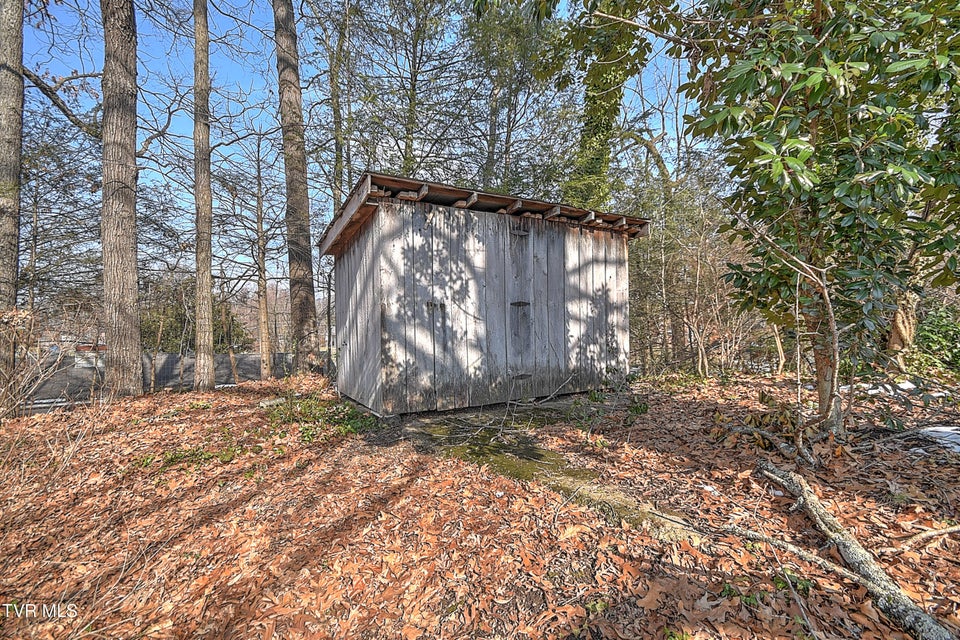 Photo #26: 152 Woodland Drive