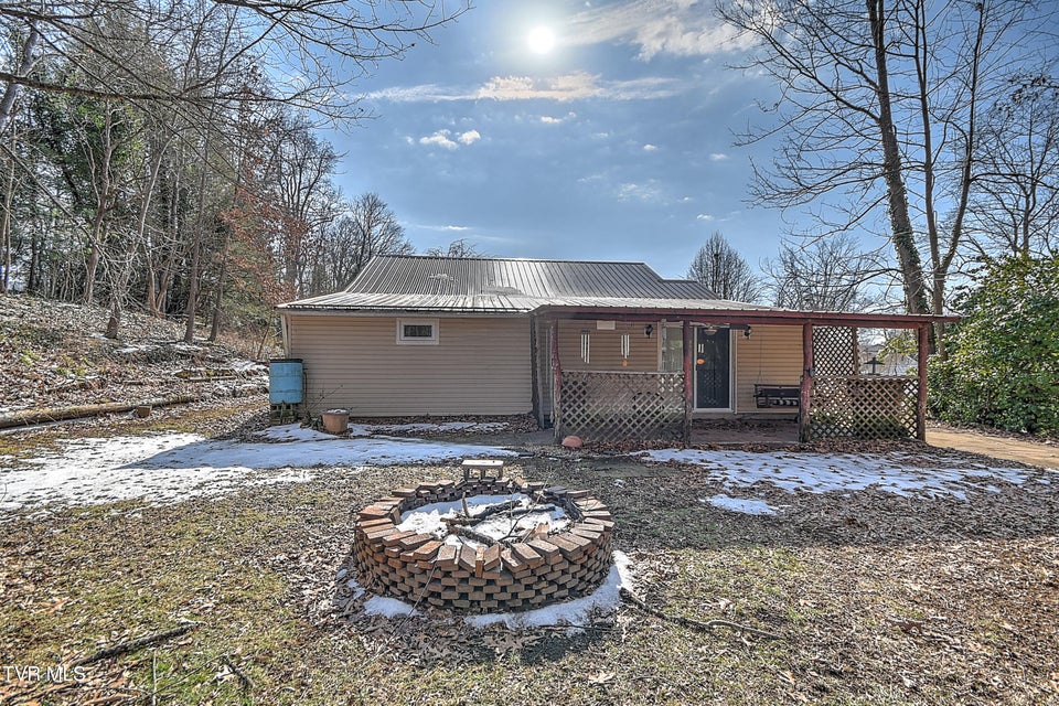 Photo #27: 152 Woodland Drive