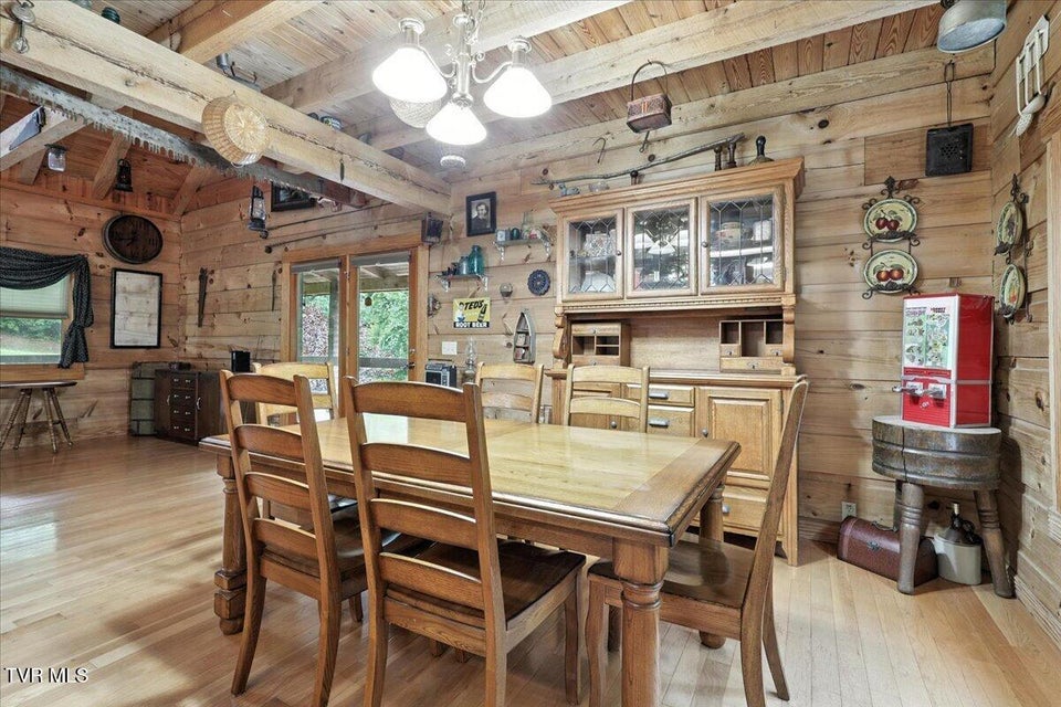 Photo #8: 3716 Mountain View Lane