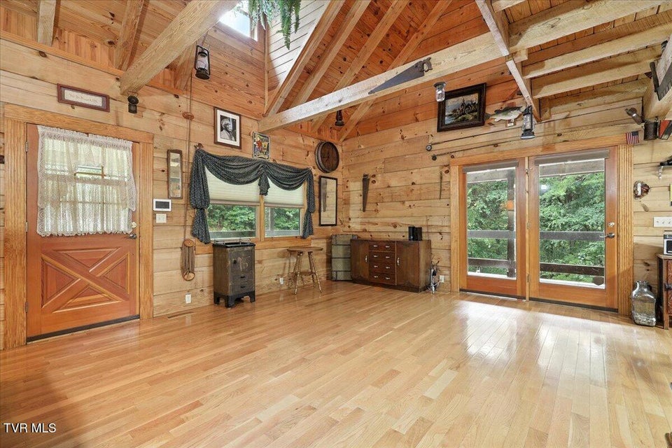 Photo #4: 3716 Mountain View Lane