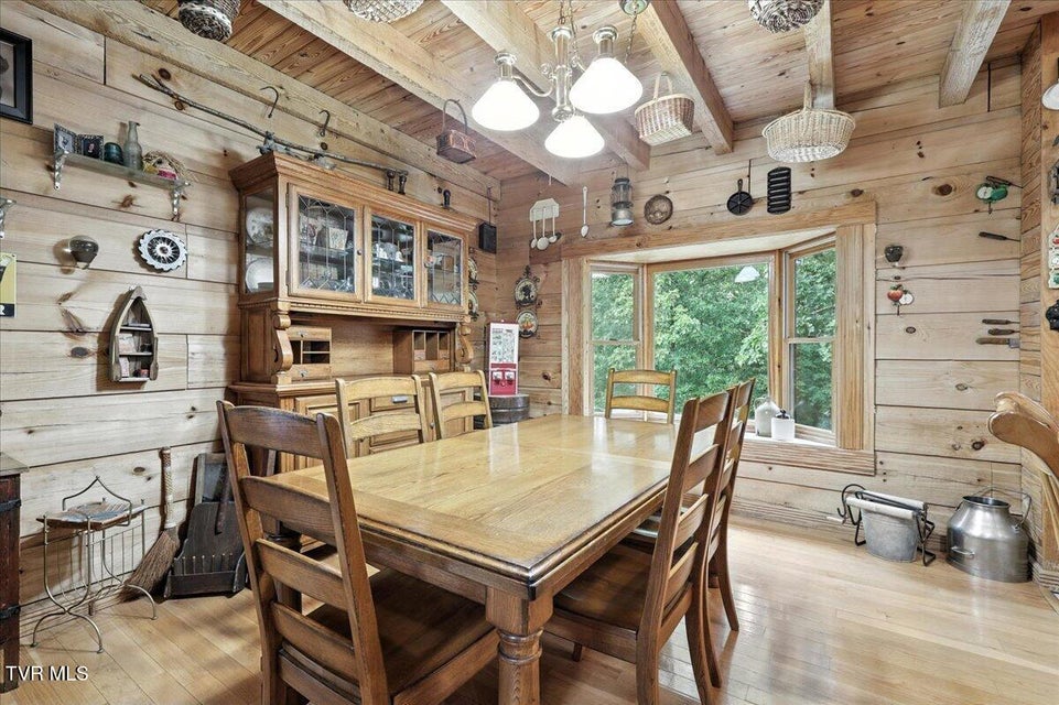 Photo #9: 3716 Mountain View Lane