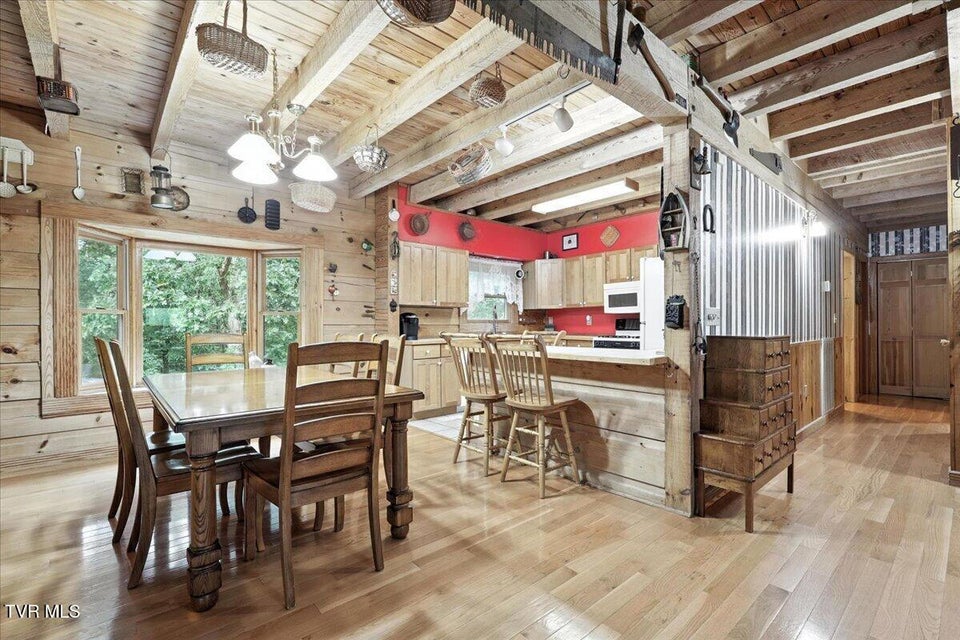 Photo #13: 3716 Mountain View Lane