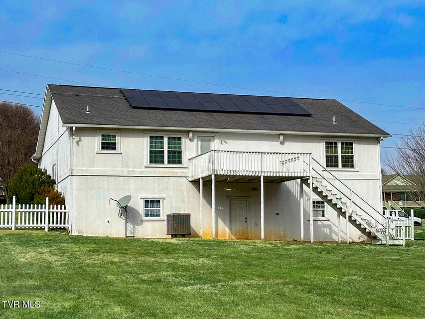 Photo #8: 1536 Boardwalk Circle