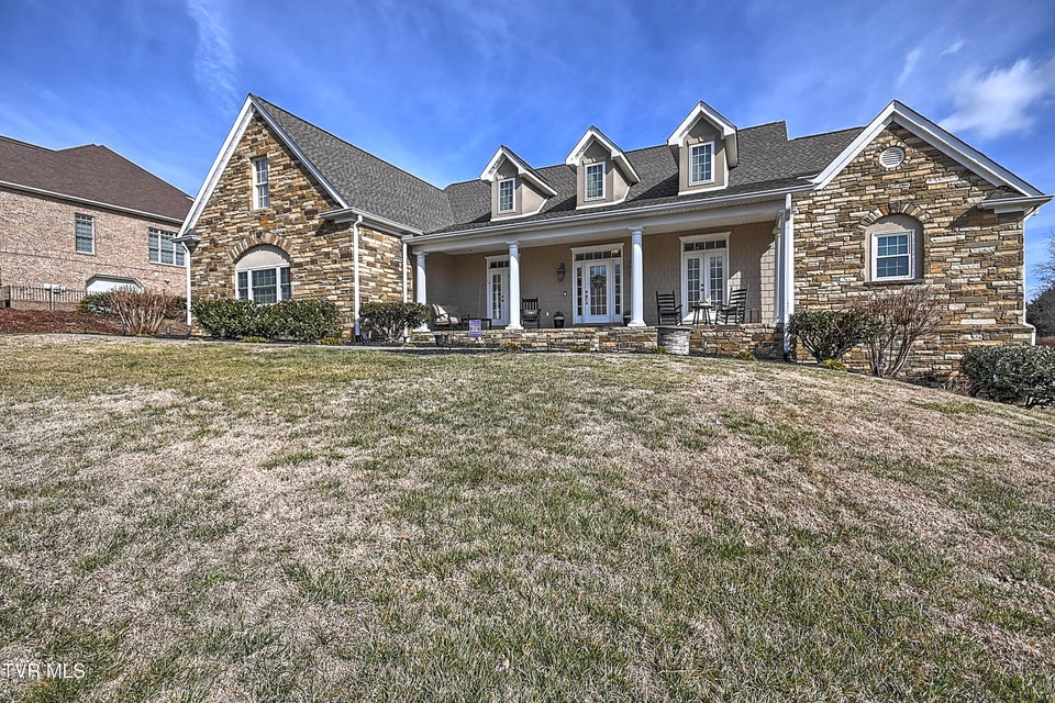 Photo #5: 204 Strawberry Field Drive