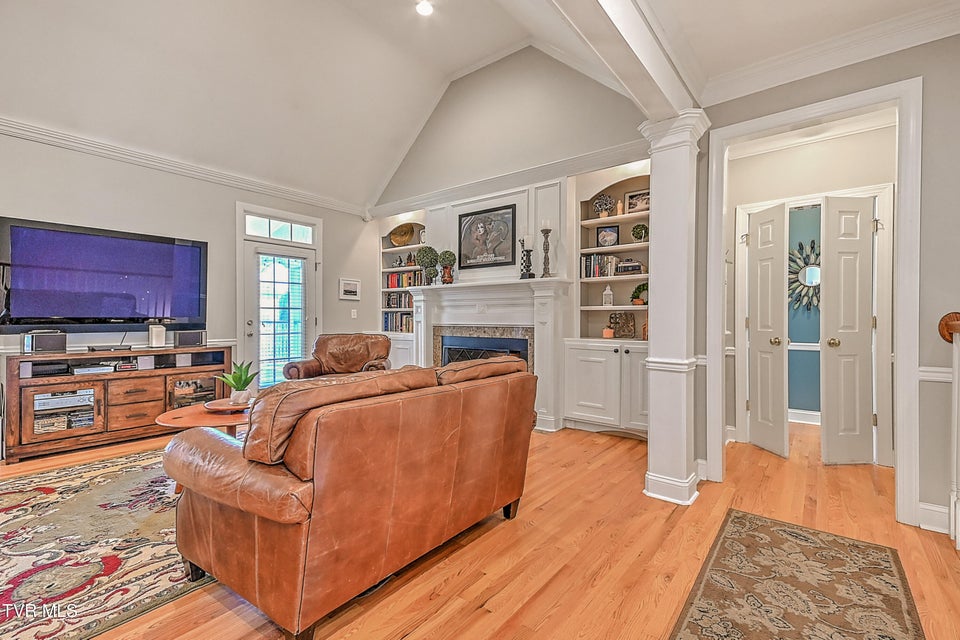 Photo #22: 204 Strawberry Field Drive