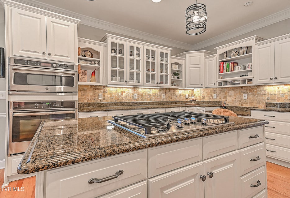 Photo #41: 204 Strawberry Field Drive