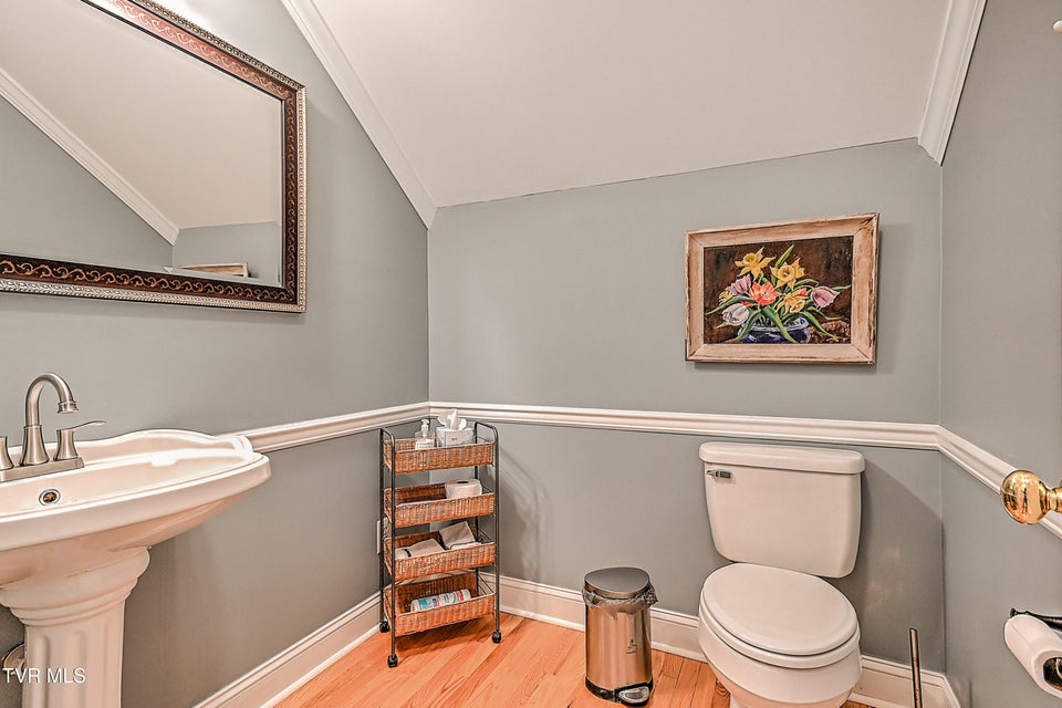 Photo #49: 204 Strawberry Field Drive