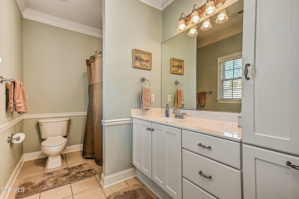 Photo #53: 204 Strawberry Field Drive