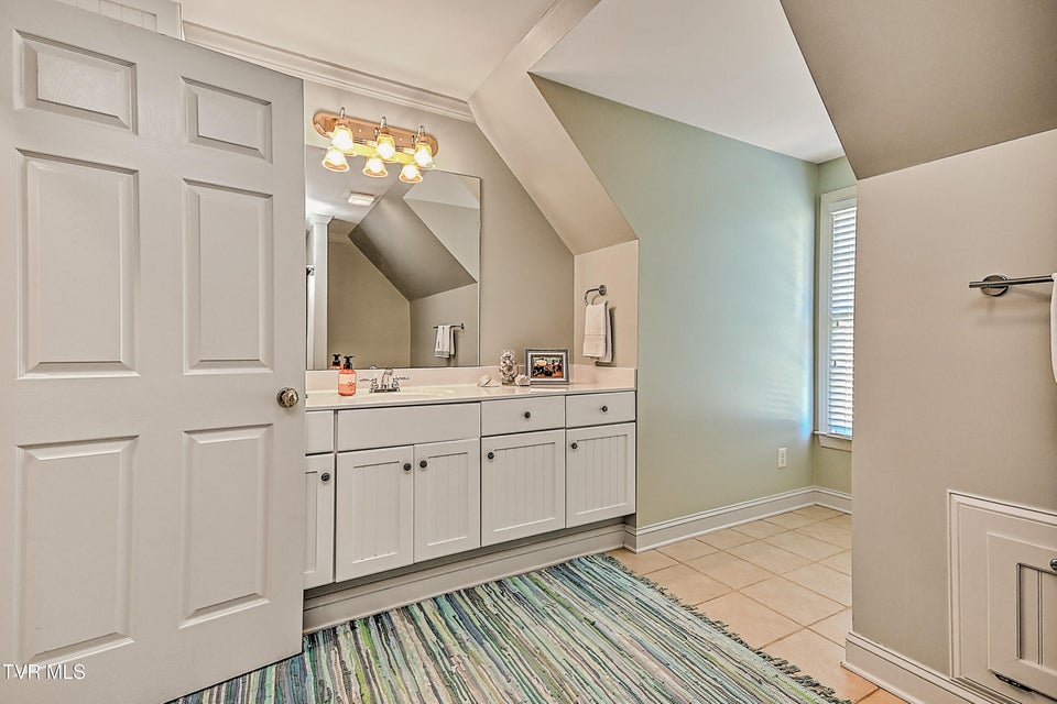 Photo #59: 204 Strawberry Field Drive