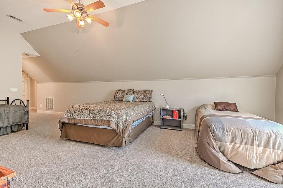 Photo #62: 204 Strawberry Field Drive