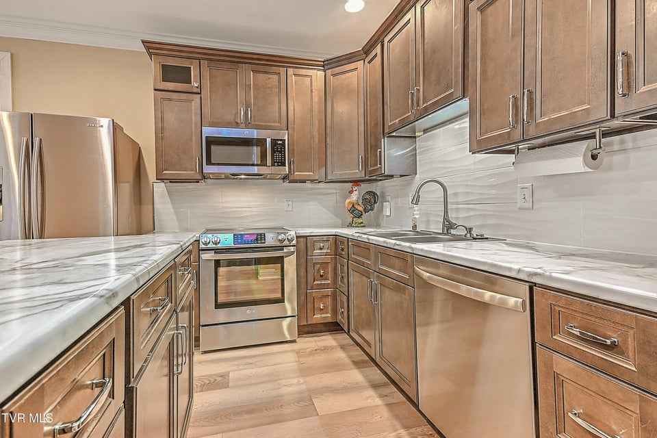 Photo #72: 204 Strawberry Field Drive