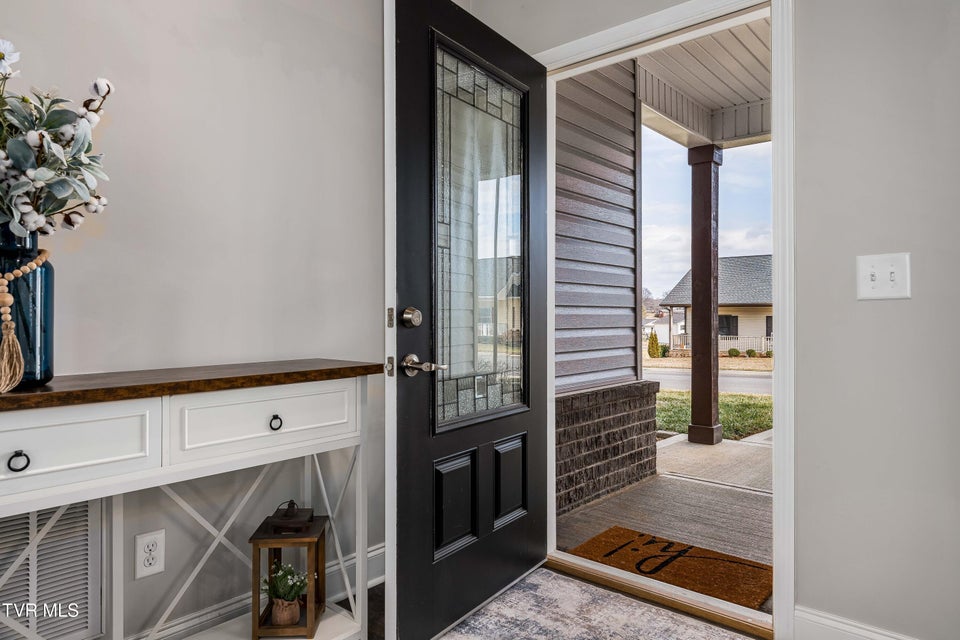 Photo #6: 1914 Meadow Creel Lane