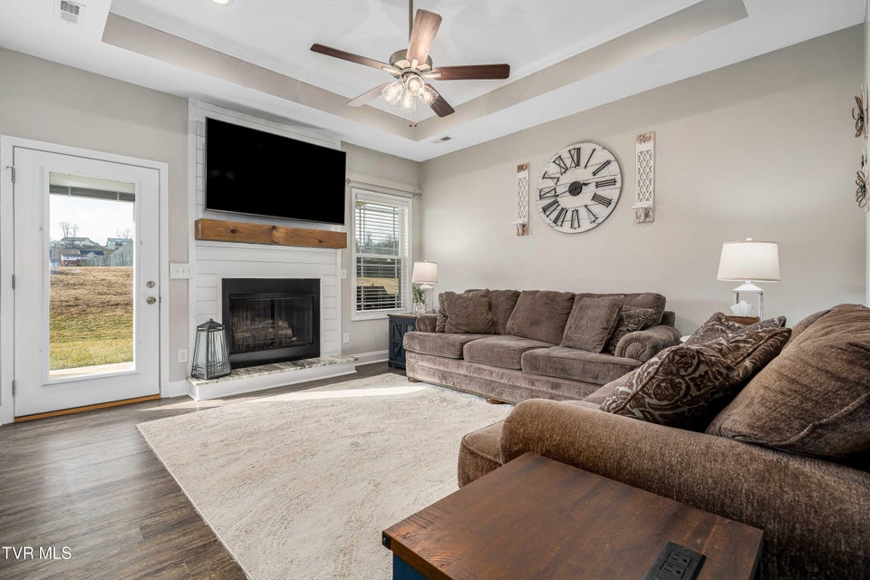 Photo #8: 1914 Meadow Creel Lane