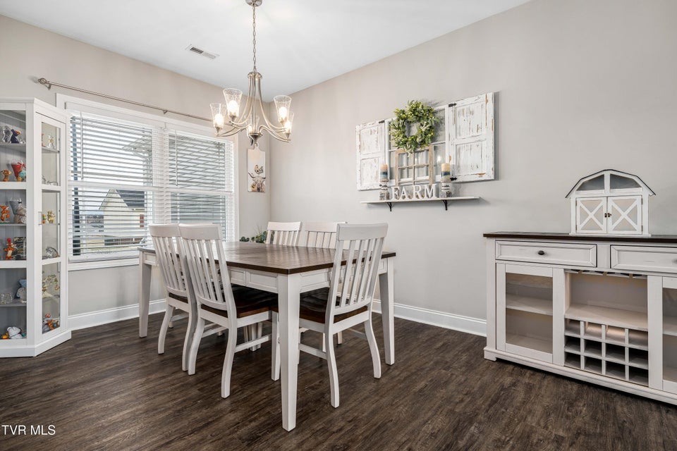 Photo #12: 1914 Meadow Creel Lane