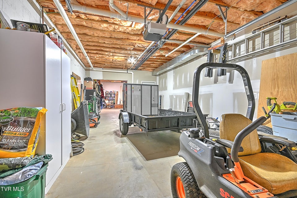 Photo #89: 204 Strawberry Field Drive