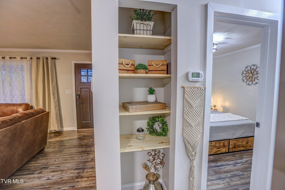 Photo #18: 2133 Veda Drive