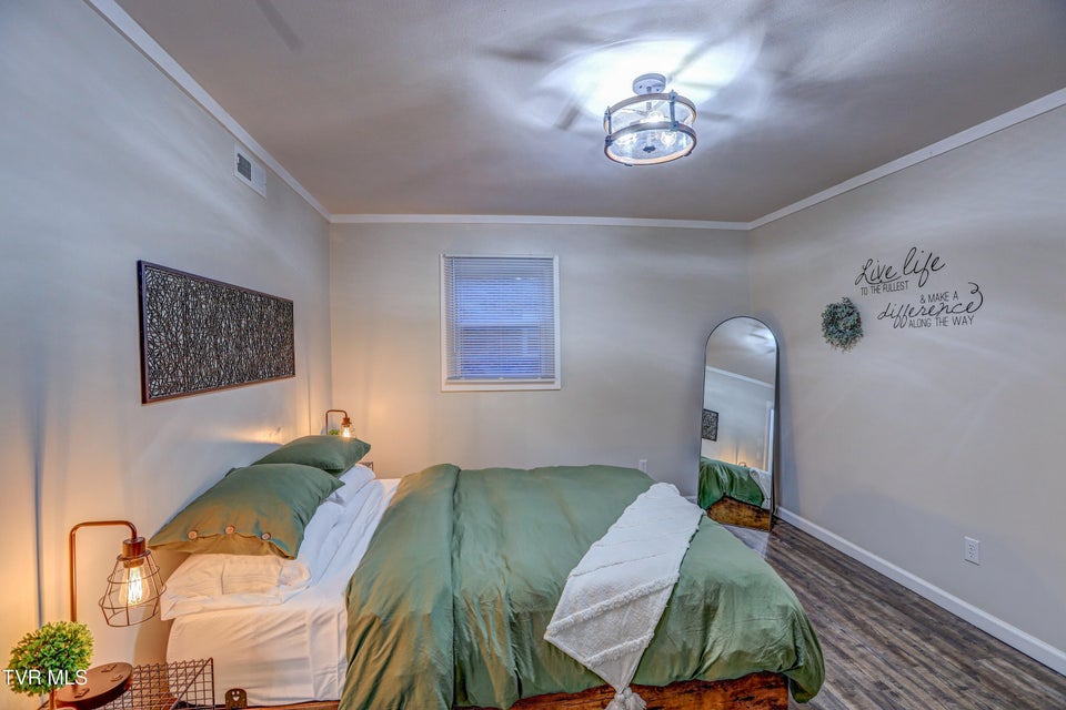 Photo #20: 2133 Veda Drive