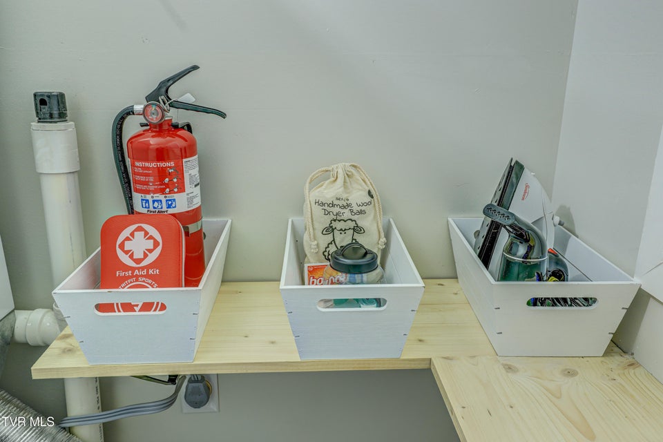 Photo #36: 2133 Veda Drive