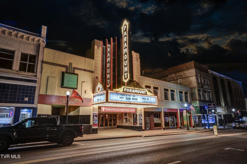 Photo #41: 2133 Veda Drive