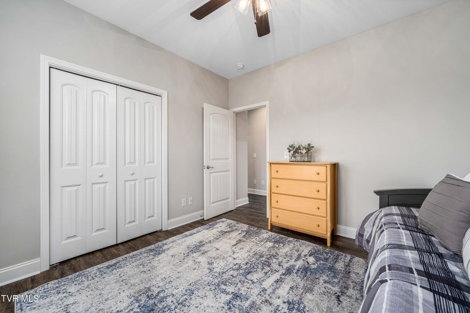 Photo #26: 1914 Meadow Creel Lane