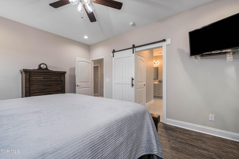 Photo #22: 1914 Meadow Creel Lane