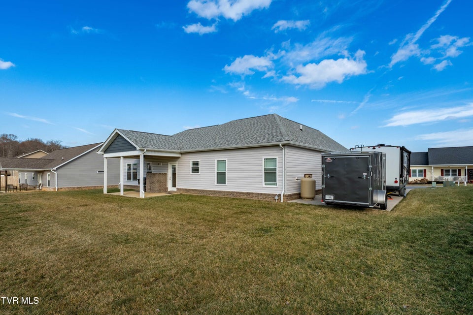 Photo #36: 1914 Meadow Creel Lane