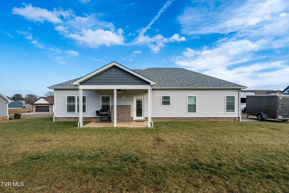 Photo #34: 1914 Meadow Creel Lane