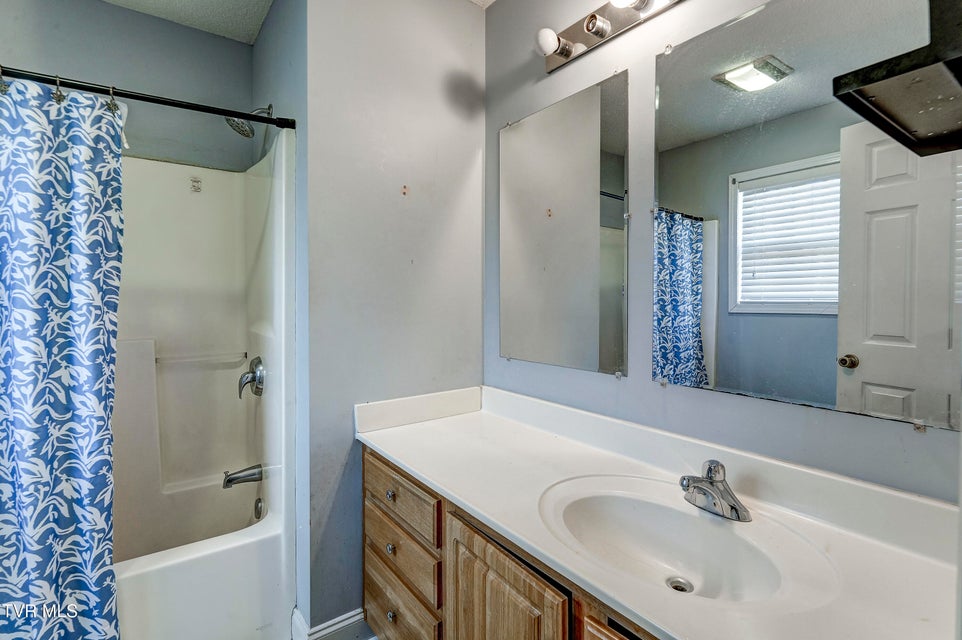 Photo #24: 103 Judd Lane