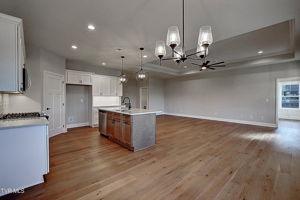 Photo #16: 234 Ruby Rose Ridge