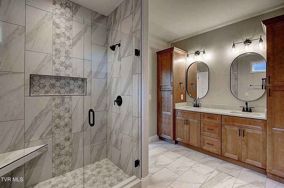 Photo #19: 234 Ruby Rose Ridge