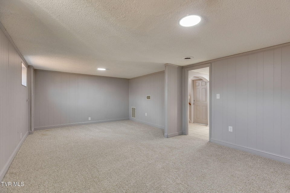 Photo #24: 411 Skyland Drive