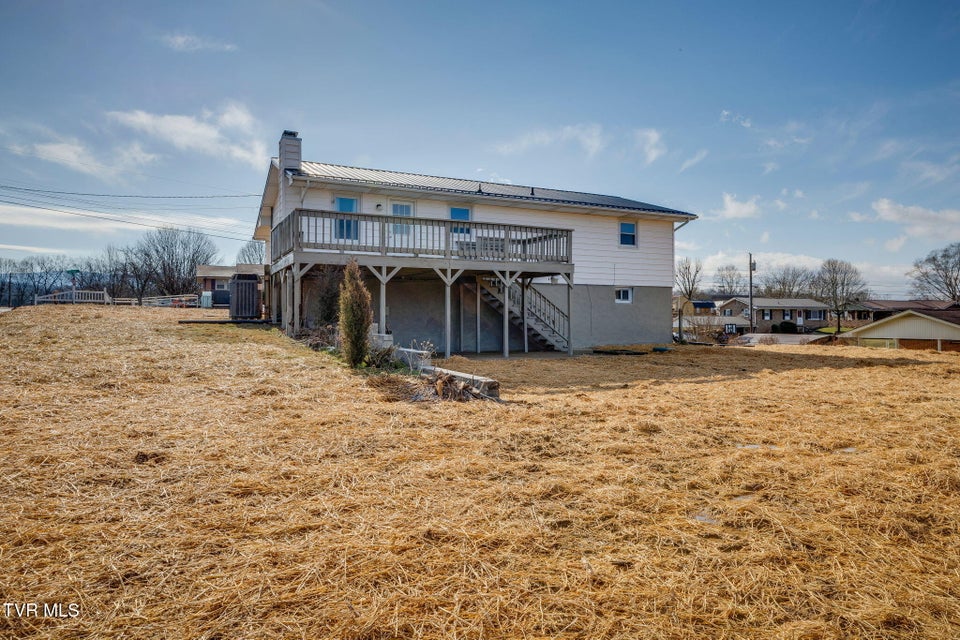 Photo #32: 411 Skyland Drive