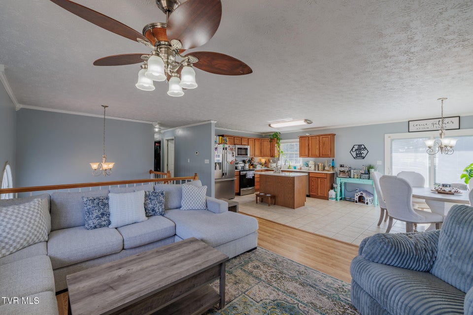 Photo #9: 149 Ashley Dr 