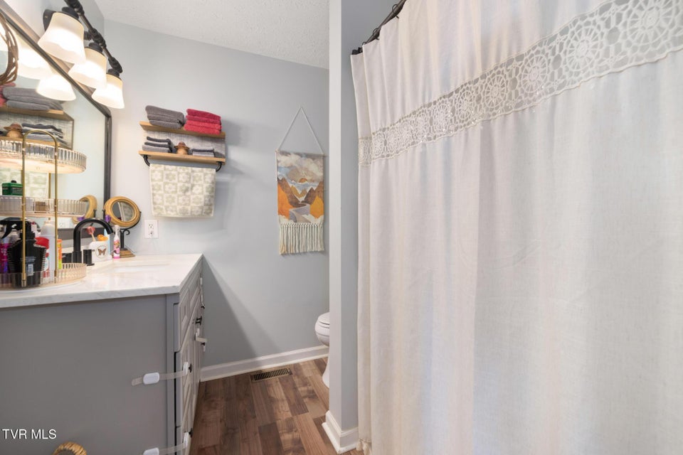 Photo #15: 205 Kimberly Drive